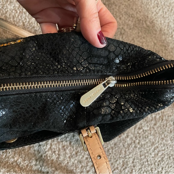 Michael Kors purse - Picture 11 of 16